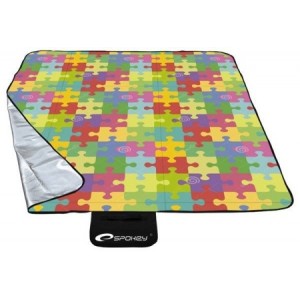 Pikniková deka s barevným motivem puzzle