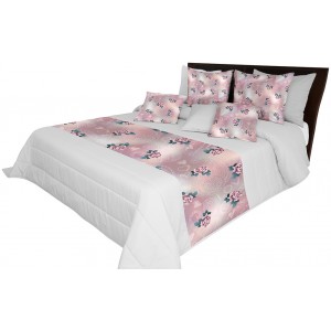 Prošívaný přehoz na postel s motivem růží