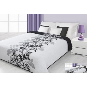 Přehoz na postel bílé barvy s černými květy