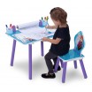Dětský stolek se židlemi určený na kreslení s pohádkou Frozen