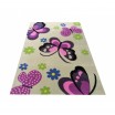 Krémový koberec s ružovými motýlikmi