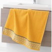 Žlutý ručník z kvalitní bavlny s ornamentem