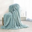 Luxusní chlupatá deka mátově zelené barvy