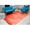 Luxusní plyšový koberec korálové barvy