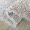 Kvalitní kusový koberec v barvě kapučíno