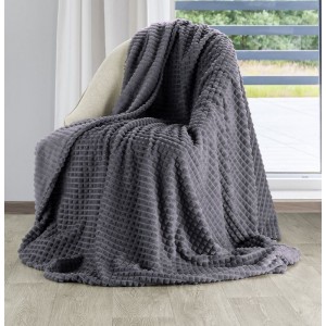 Měkoučká jemná a teplá deka v tmavě šedé ocelové barvě