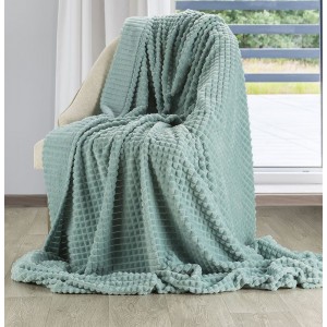 Moderní jemná a teplá deka se vzorem v krásné zelené barvě