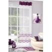Luxusní krémová záclona do obýváku ozdobena fialovou látkou a pruhy