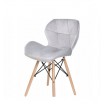 Kvalitní židle do moderního interiéru v šedé barvě
