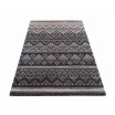 Moderní hnědý koberec v skandinávském stylu