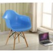 Designová židle do kuchyně modré barvy