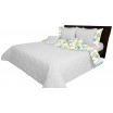 Oboustranný prošívaný šedě zelený přehoz na postel s motivem květů
