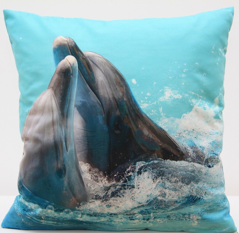 Moderní povlak na polštář s motivem delfína
