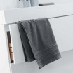 Jednobarevný ručník tmavě šedý bez vzoru