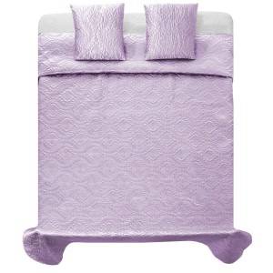 Elegantní světlo fialové přehozy na postel