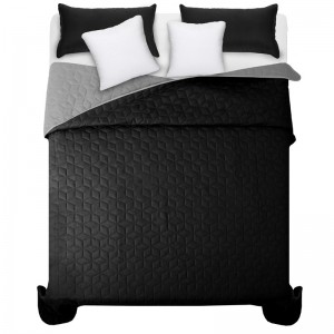Černo šedý přehoz na manželskou postel s elegantním prošíváním