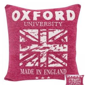 Tmavě růžový povlak na polštář s nápisem OXFORD UNIVERSITY a vlajkou Velké Británie