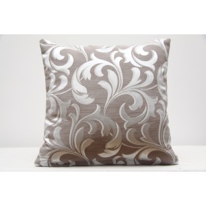 Luxusní dekorační povlak na polštáře v krémové barvě se stříbrnými ornamenty