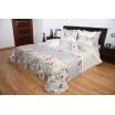 Smetanový přehoz na postel s motivem bílých a růžových růží