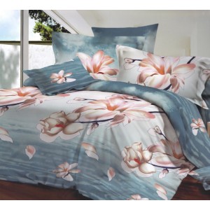 Modré povlečení na postel s béžovým květem