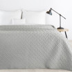 Krásný jednobarevný přehoz na postel v šedé barvě