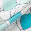 Moderní deka v krásných tyrkysových barvách