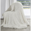 Jemná chlupatá deka krémově bílé barvy