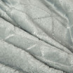 Krásná šedá deka s moderním vzorem