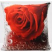 Povlak na polštář s motivem červené růže