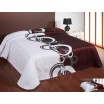 Moderní a luxusní oboustranný přehoz na postel bordový s bílými vzory