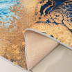 Protiskluzový koberec s abstraktním vzorem modrý