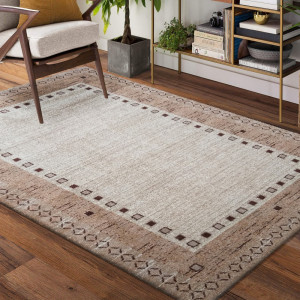 Elegantní béžový koberec do obýváku