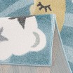 Modrý kulatý koberec do dětského pokoje spící obloha