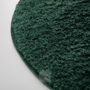Nádherný kulatý koberec ve smaragdově zelené barvě