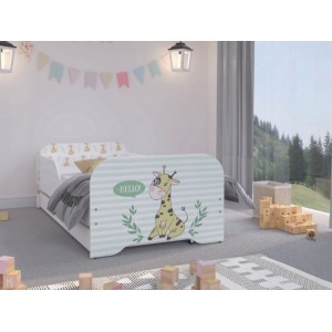 Roztomilá dětská postel 140 x 70 cm se žirafou