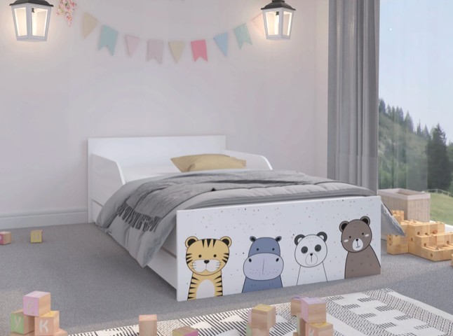 Kvalitní dětská postel 180 x 90 cm s pohádkovými zvířátky