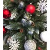 Kouzelná vánoční borovice zdobená koblihami 220 cm s jemně zasněženými konci