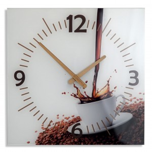 Kuchyňské hodiny s dřevěnými ručičkami se šálkem kávy