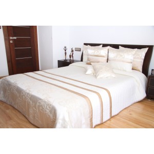 Luxusní přehozy na postel v bílé barvě s ornamenty a proužky