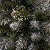 Hustý vánoční smrk se zasněženými větvičkami 220 cm