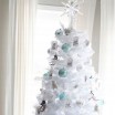 Pohádková vánoční jedlička v luxusní bílé barvě 220 cm