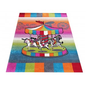 Moderní koberec do dětského pokoje s krásným barevným kolotočem