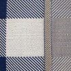 Kvalitní koberec s károvaným vzorem