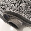 Exkluzivní oválný koberec v nadčasové šedé barvě