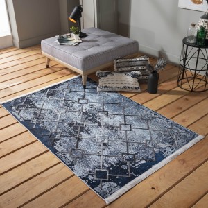 Fenomenální modrý vzorovaný koberec ve skandinávském stylu
