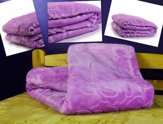 Deka na postel fialové barvy