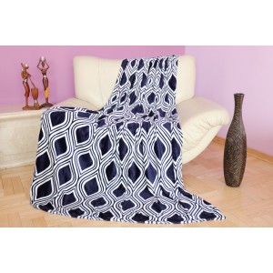 Luxusní deka v tmavě modré barvě s bílým motivem