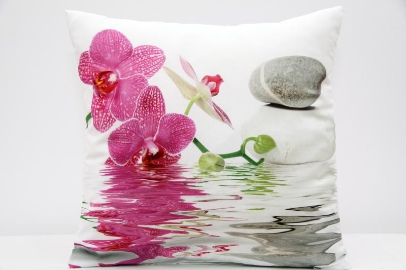 Kvalitní povlak na polštář s motivem orchidej