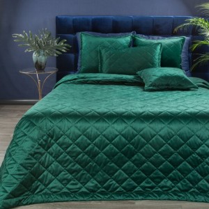 Přehoz na postel z lesklého sametu tmavě zelené barvy