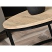 Dřevěný konferenční stolek do obývacího pokoje